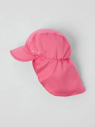 UV-caps med nakkebeskyttelse til barn fra Polarn O. Pyret i rosa, oppgitt UPF 50.